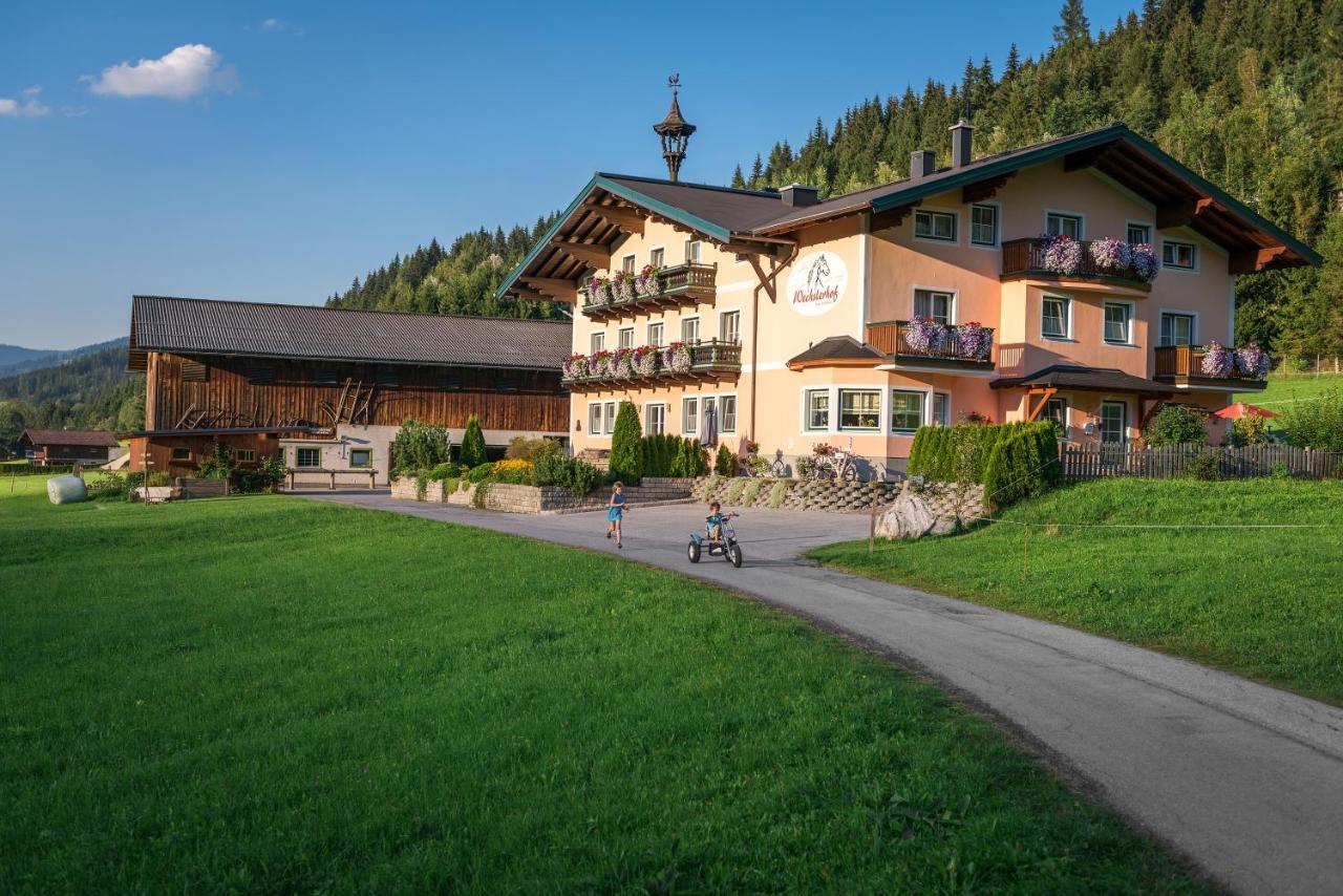 Wechslerhof Hotel Flachau Exterior photo